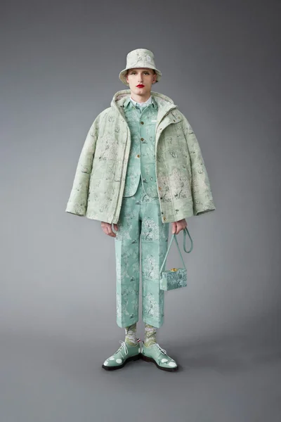 Look 37